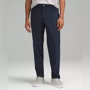 Lululemon Navy ABC Classic Fit Pant Size 31 Men’s LM5583S Warpstream 5 Pocket